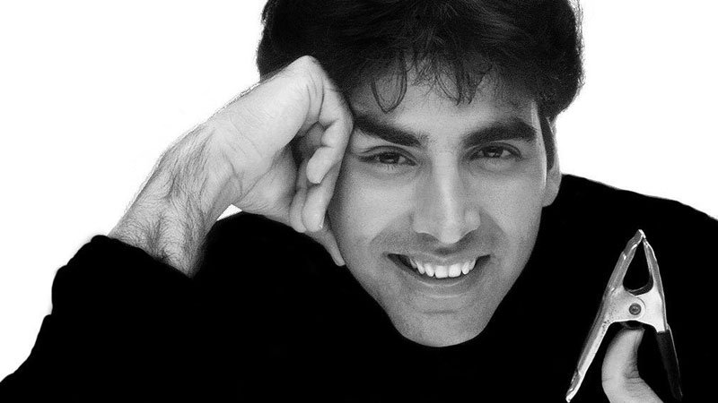 Akshay kumar age