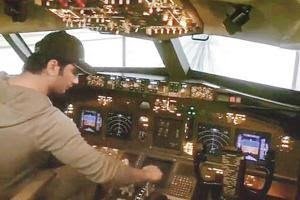 Sushant Singh Rajput and his latest purchase - a flight simulator ...