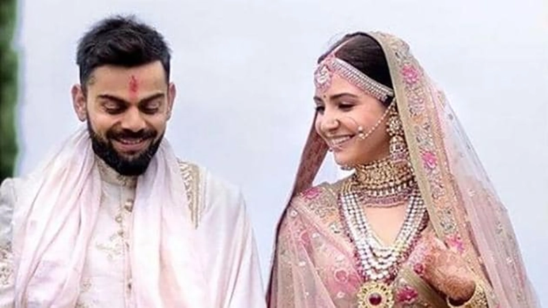 Anushka Sharma and Virat Kohli wedding look