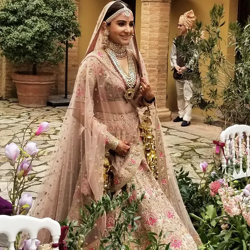 Anushka Sharma wedding looks