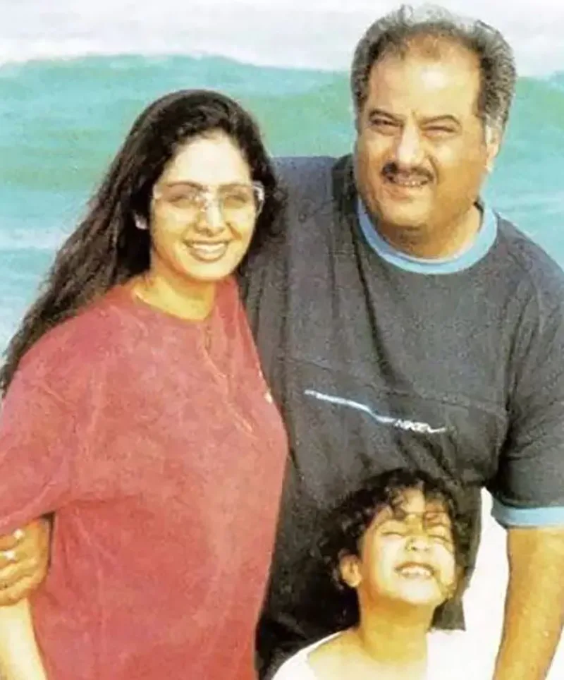 sridevi with family