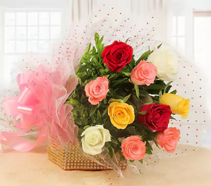 Bunch of Mixed Roses Basket