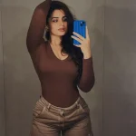 Ayesha Khan Bold Picture