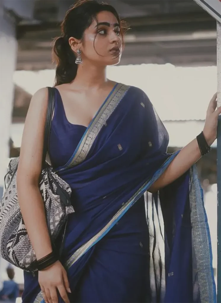 Ayesha in Saree