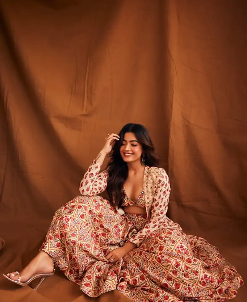 Rashmika Mandanna Hot Photos in Indian Wear